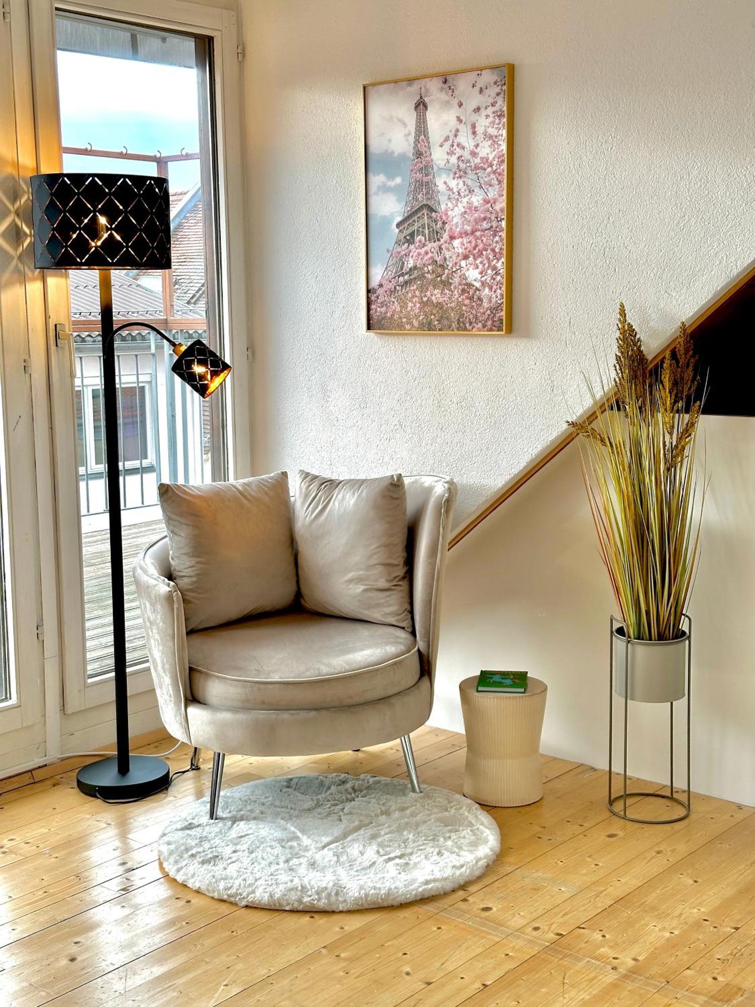 Zentrale Wohnung Mit Dachterasse Bregenz Bagian luar foto